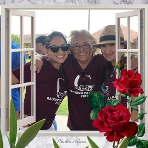 Meet your Posher, Amparo